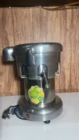 Commercial Electric Juice Extractor - Stainless Steel - 3