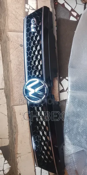 Volkswagen Jetta 6 GTI Front Grill