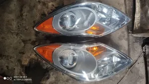 Hyundai Veracruz Headlights (Used)