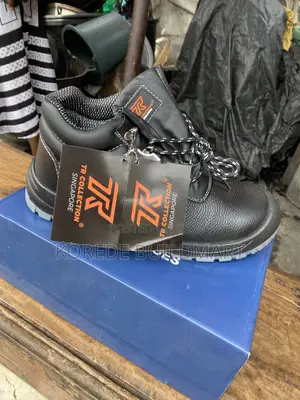 Heavy-Duty TR Steel-Toe Safety Shoes