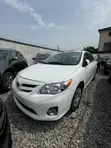 Toyota Corolla 2011 White - 2