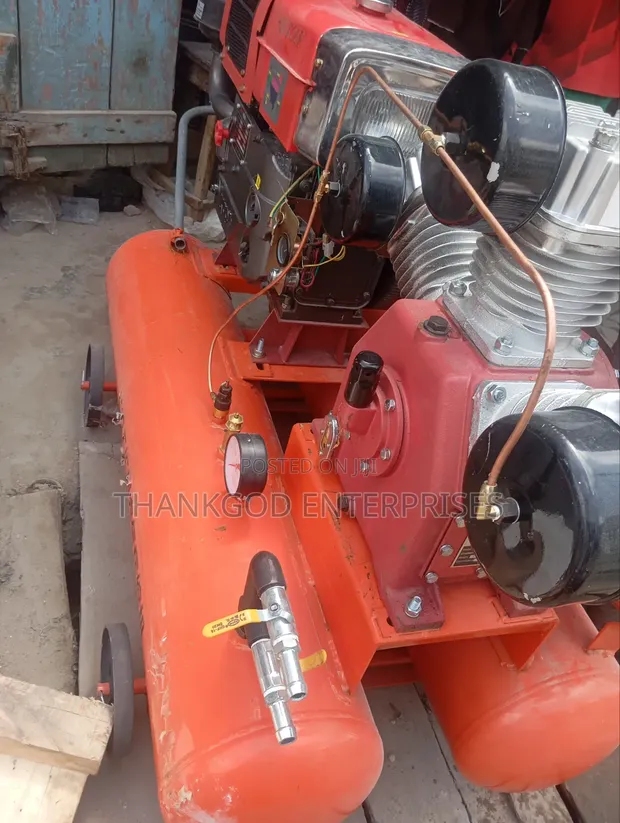 Double Tank Air Compressor Machine - 1