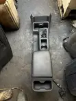 Tsakiyar Console na Toyota Tacoma (2017-2020) Mai Amfani - 4