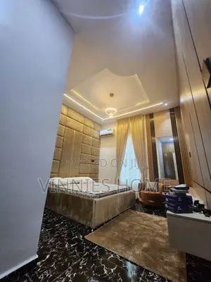 Dakin Kwana Mai Kayan Ado na Kira, Lekki Phase 2