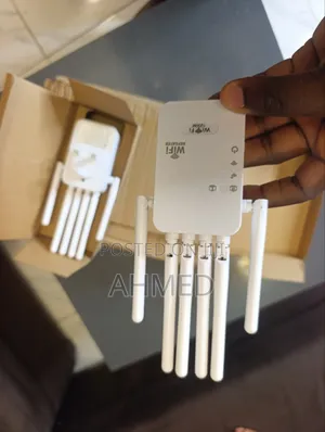 1200Mbps WiFi Signal Enhancer - 6 Antennas