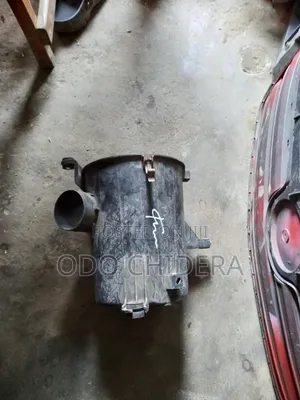 Toyota HiAce Air Cleaner Assembly