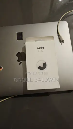 Apple AirTag 4 Pack