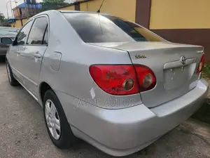 2005 Toyota Corolla LE - Foreign Used
