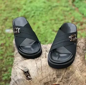 Credit Luxe Takalma Na Hannu Na Fata