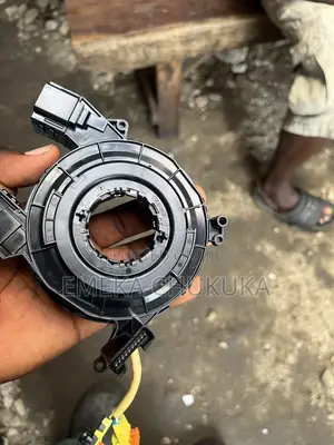 Horn Contact na Ford Edge (2015-2018)