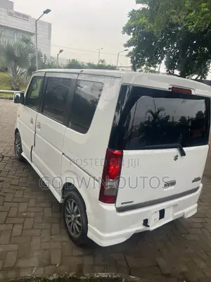Suzuki Every 2008 White
