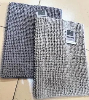 Bubble Bath Mat - Mai Daukan Ruwa Sosai & Ba-Zubewa