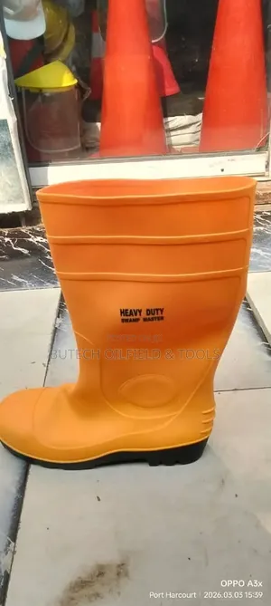 Heavy-Duty Yellow PVC Safety Gumboots