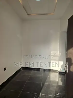 4 Bedroom Luxury Duplex da BQ don Sawa a Wuye