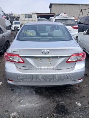 2011 Toyota Corolla Silver