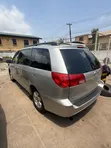 Toyota Sienna 2007 Silver - 3
