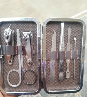 Manicure & Pedicure Tool Kits