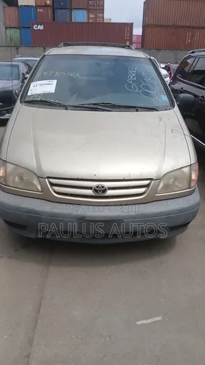 Toyota Sienna 2001 Zinari