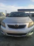 Toyota Corolla 2009 Silver - 1