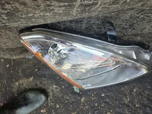 Nissan Rogue Headlight (Used)