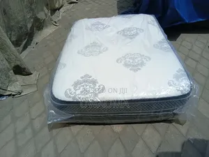 4.5x6 ft Canada Semi Orthopedic Mattress (Used)