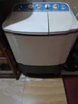 LG Manual Washing Machine - 2