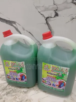 De Glady's Multi-Purpose Liquid Wash