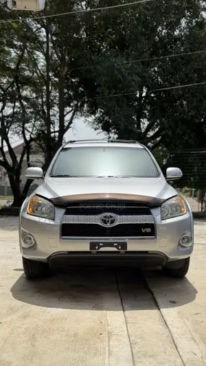 Toyota RAV4 3.5 Limited 4x4 2010 Silver