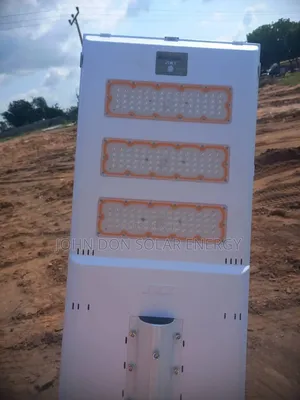 AKT Solar Street Light 200W - Brand New