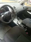 Toyota Corolla 2010 Silver - 3