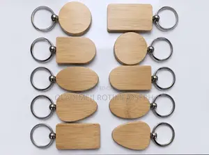 Keyring na Katako - Siffofi Daban-daban