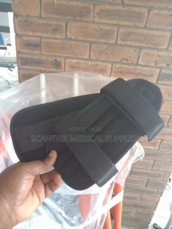 Elasticated Ankle Stabilizer for Flexible Support - 1