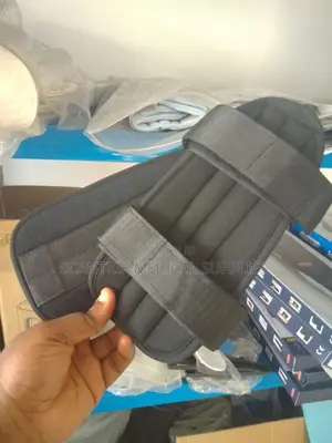Heavy-Duty Structured Ankle Brace for Added Control