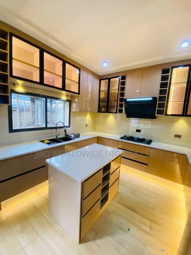 Marble & Granite Slabs for Countertops & Flooring - 1