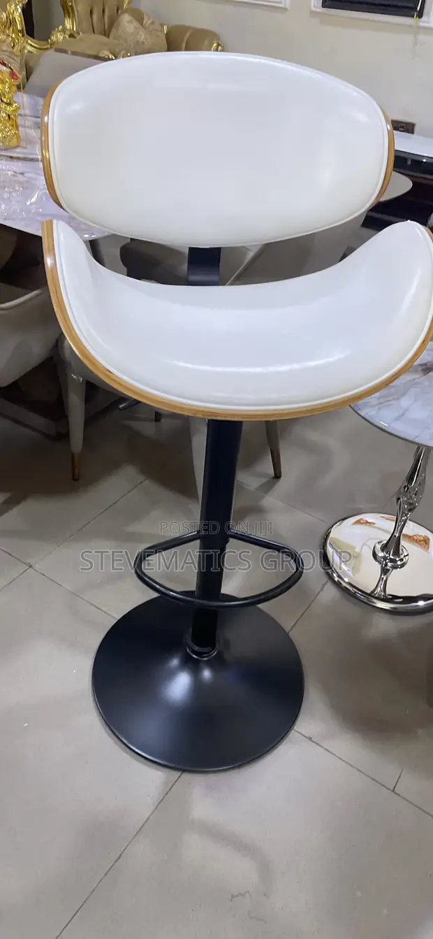 Classic Foreign Bar Stool - Adjustable - 1