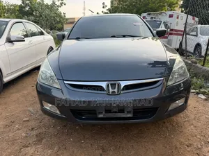 Honda Accord 2006 Grey
