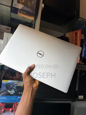 Dell XPS 15 7590 Laptop - Core i7, 16GB RAM, 512GB SSD