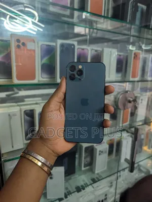 Apple iPhone 12 Pro 128GB Blue