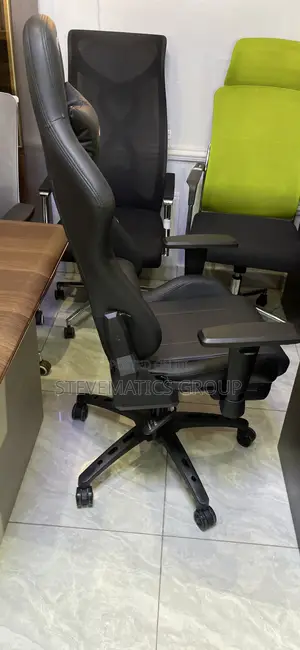 Classic Gaming Chair - Sabon Abu