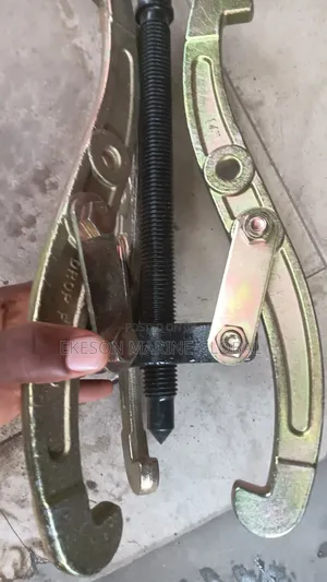 14-Inch 3-Jaw Gear Puller (All Sizes Available)