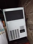 Tec 32-Cube Ice Maker - 1