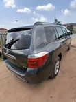 Toyota Highlander 2011 Gray - 3