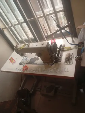 Brother Industrial Sewing Machine Mai Amfani