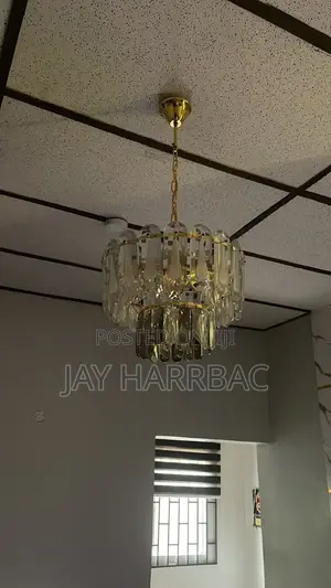 Triple Lighting Chandelier - Mai Sarrafa Ta Nesa