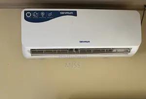 Neatly Used Skyrun 1HP Air Conditioner
