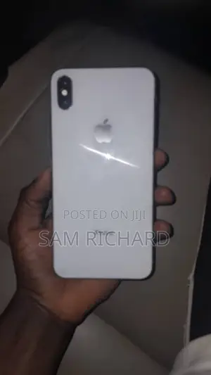 Apple iPhone XS Max 64GB White