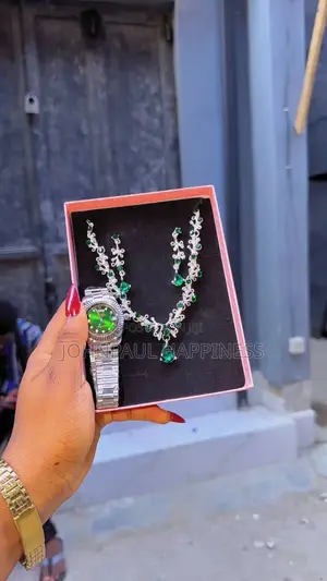 Kadi's Quality Gold Non-Tarnish Necklace & Ladies Set