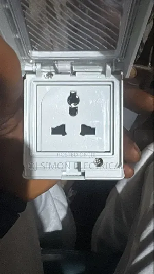 Single Nylon Socket