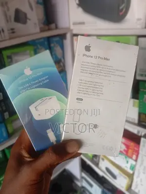 Apple iPhone 20W USB-C Mai Saurin Caji + Igiyar Lightning - Sabon Abu