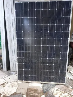 300W Canadian Solar Panel 96 Cell